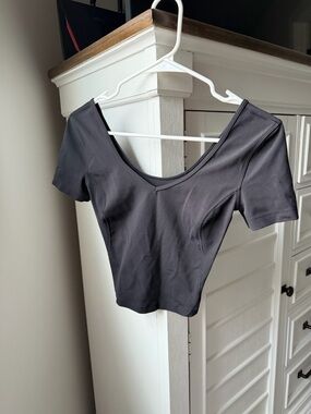 Women’s Black Lululemon Top